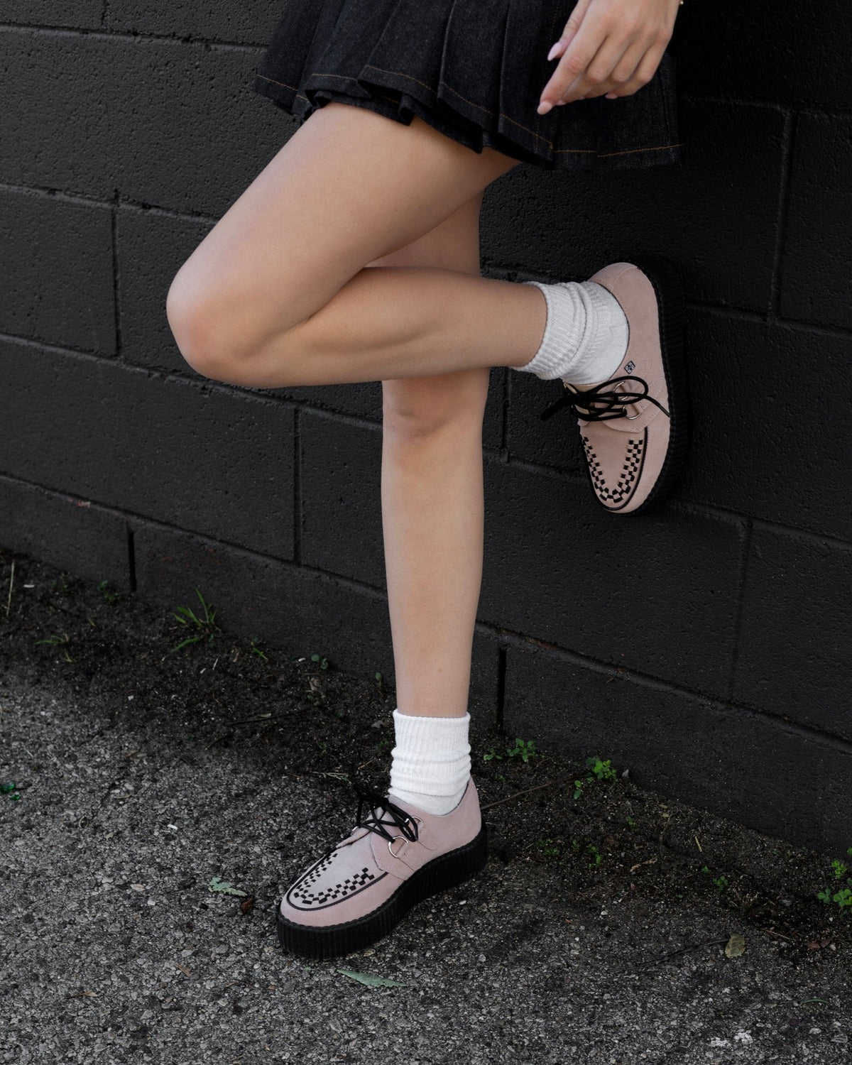 V3467 Misty Rose Suede Viva Mondo Creeper - T.U.K. Shoes