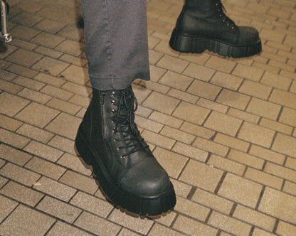 T2331 Black 8-Eye Anarchic Airship Boot - T.U.K. Shoes