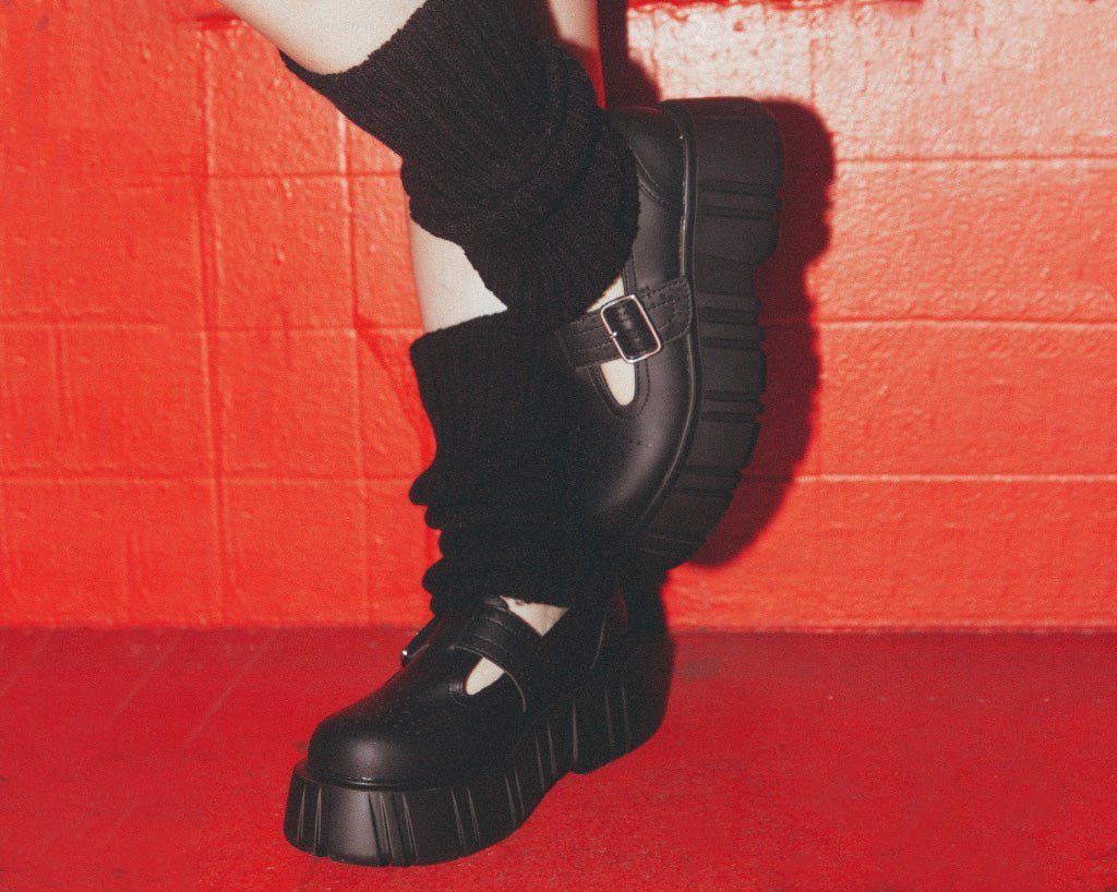T2334 Black TUKskin™ T-Bar Anarchic Airship Brogue - T.U.K. Shoes