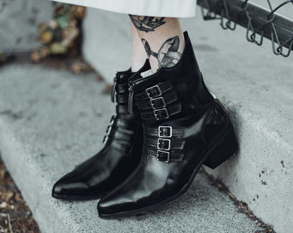 T2301L Black Victorian Anarchic 6-Buckle Pointed Boot - T.U.K. Shoes