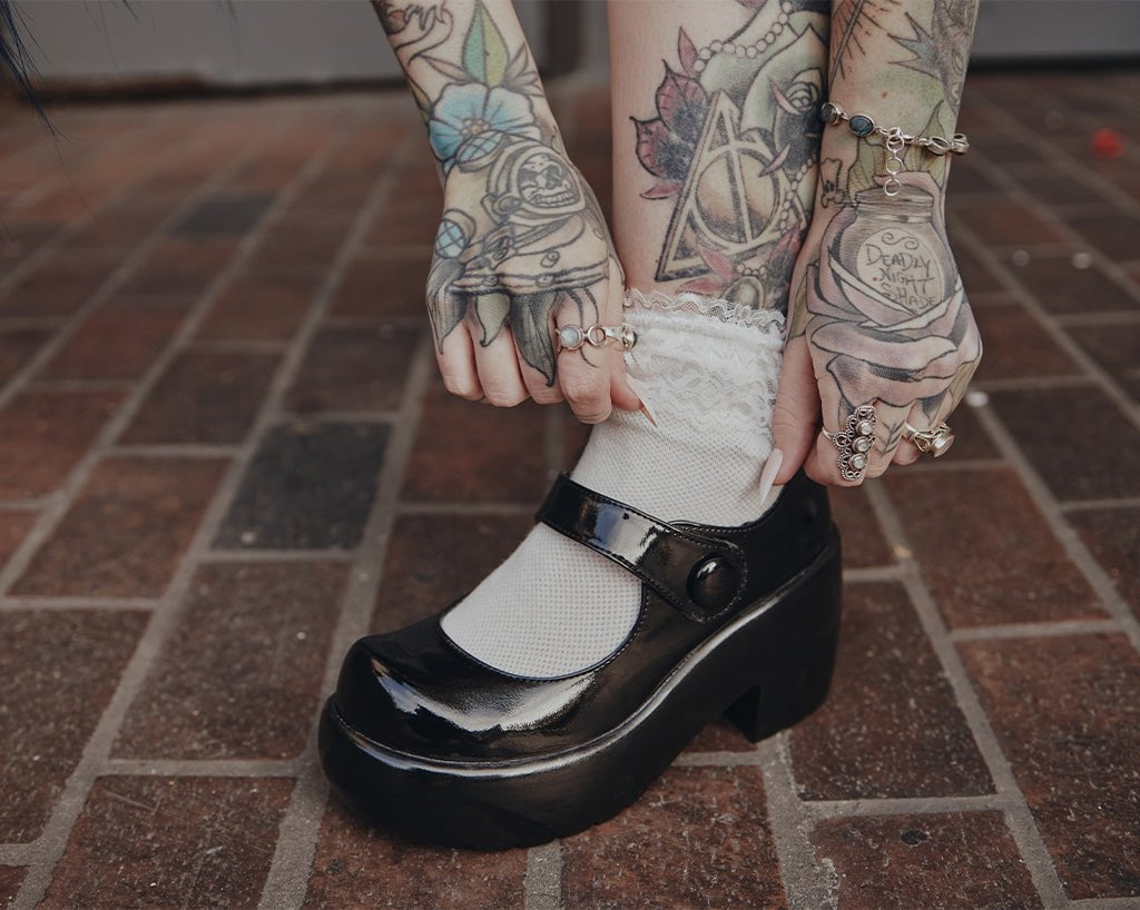 A3218L Black Liquid Bubble Mary Jane Platform - T.U.K. Shoes