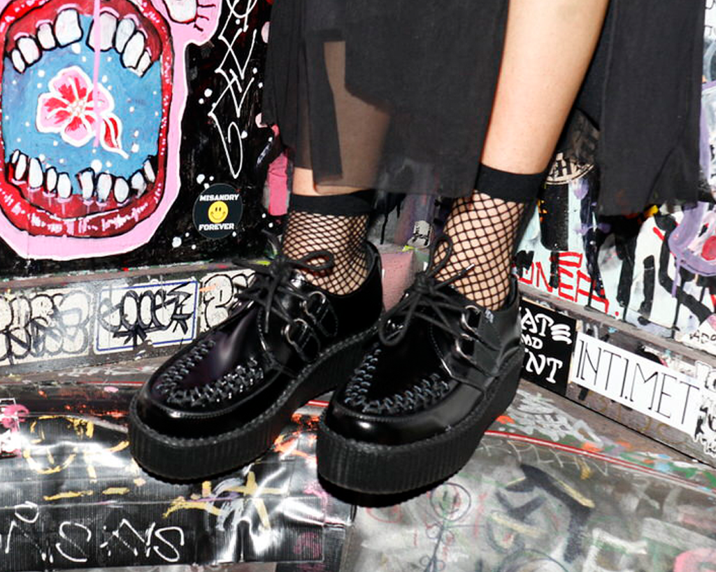 V6802 Black Leather Viva Mondo Creeper - T.U.K. Shoes