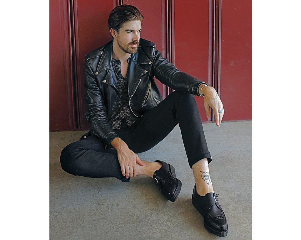 A9324 Black TUKskin™ Pointed Buckle Creeper - T.U.K. Shoes