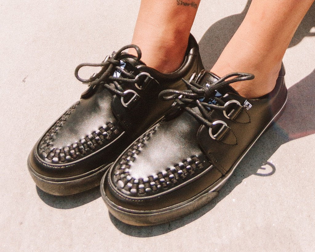 A9873 Black Leather D-Ring Sneaker - T.U.K. Shoes