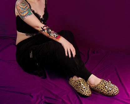 SL07 Tan Leopard Kitty Slipper - T.U.K. Shoes