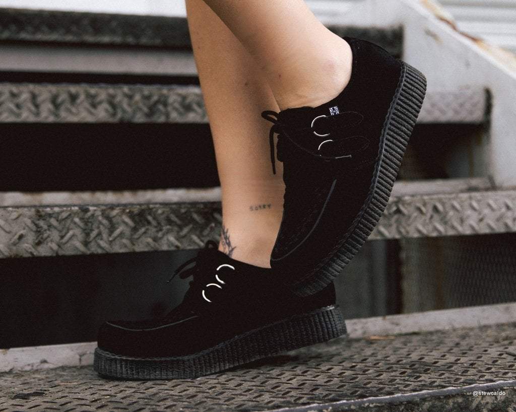 F7270 Black Suede Viva Low Creeper - T.U.K. Shoes