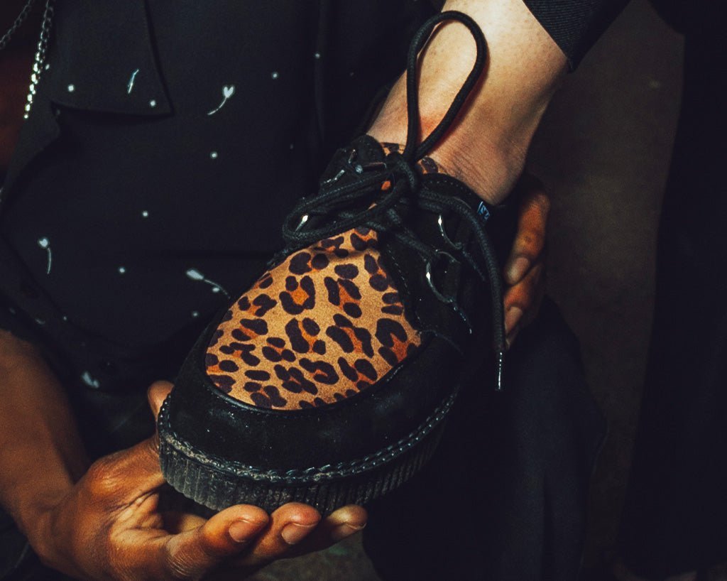 F8142 Black & Leopard Viva Low Creeper - T.U.K. Shoes