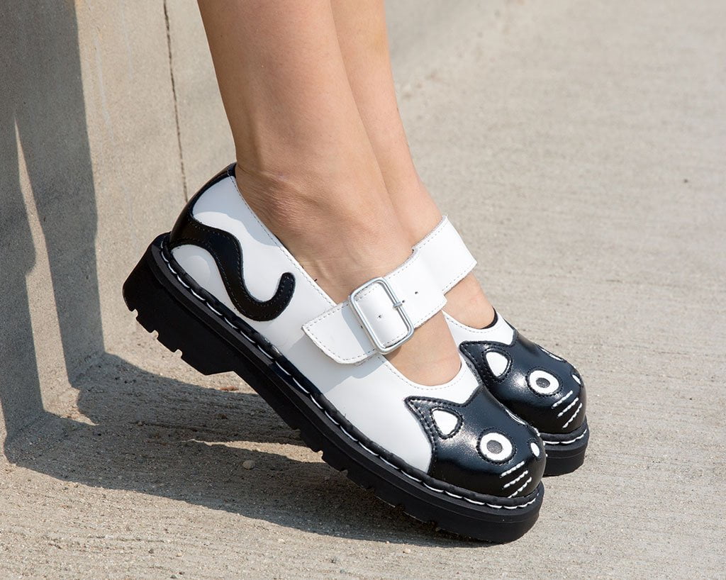 T2006 Black & White Kitty Mary Jane - T.U.K. Shoes