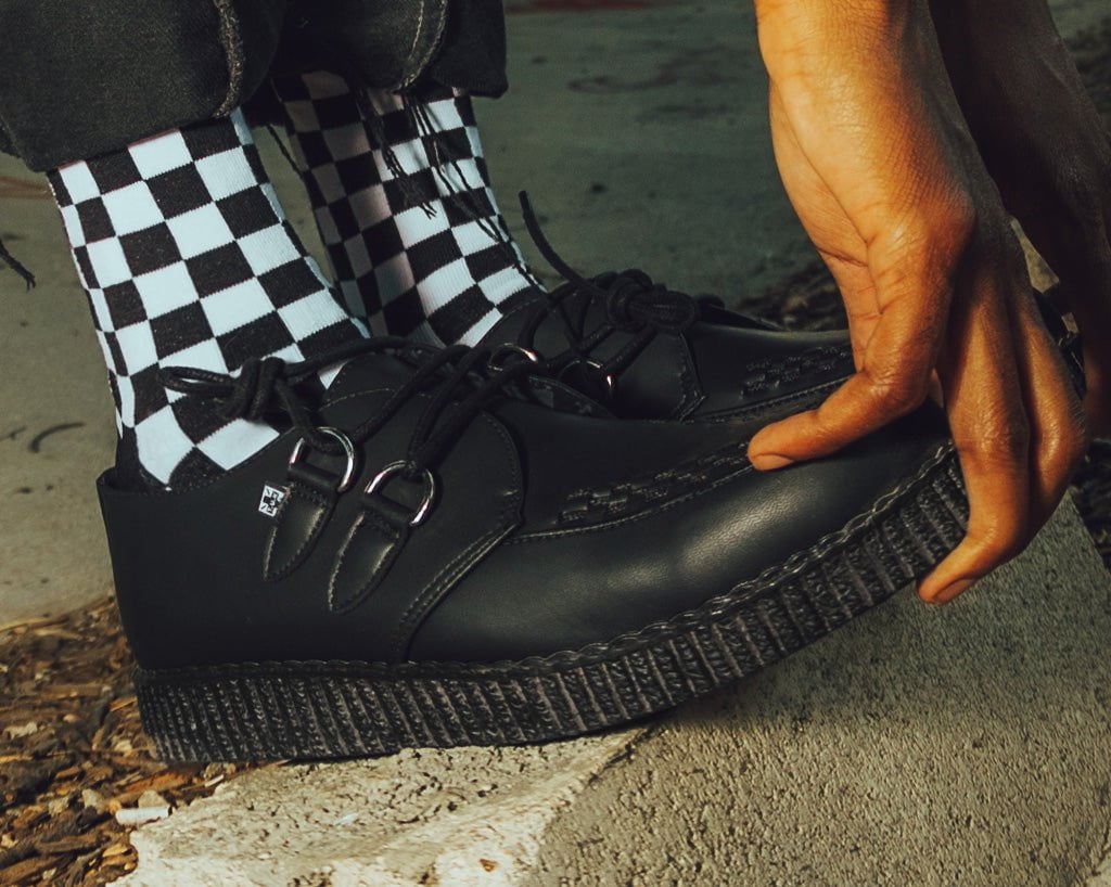 F9321 Black TUKskin™ Viva Low Creeper - T.U.K. Shoes