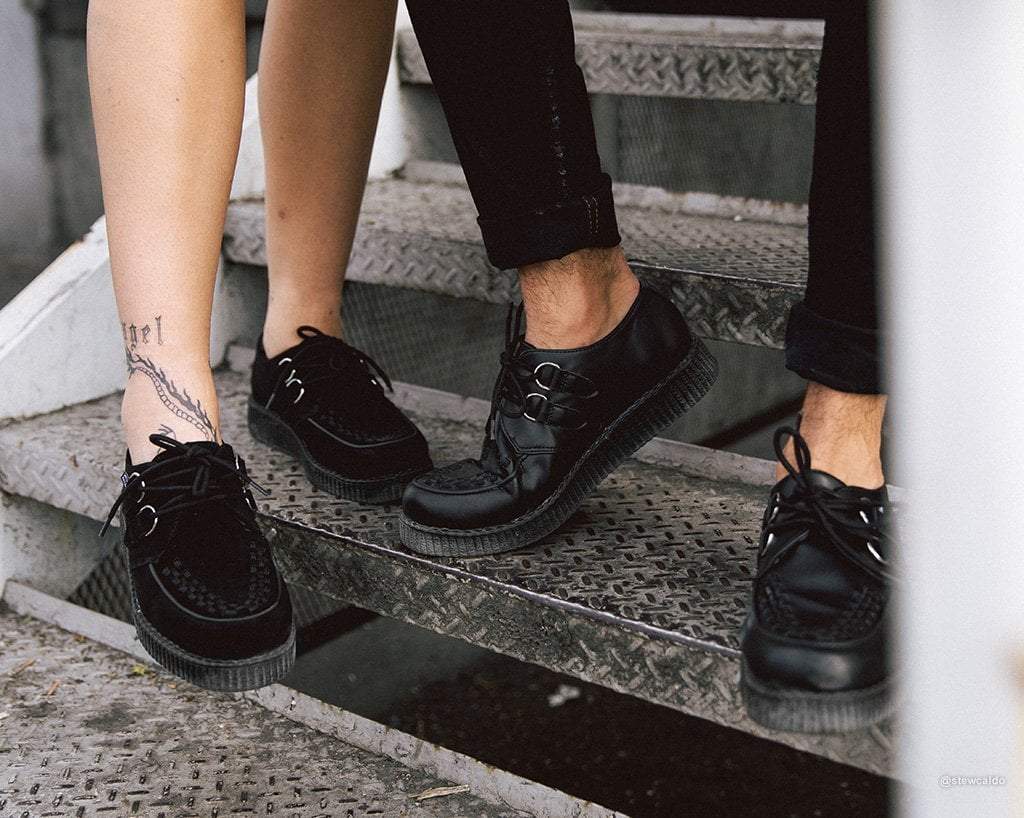F9321 Black TUKskin™ Viva Low Creeper - T.U.K. Shoes