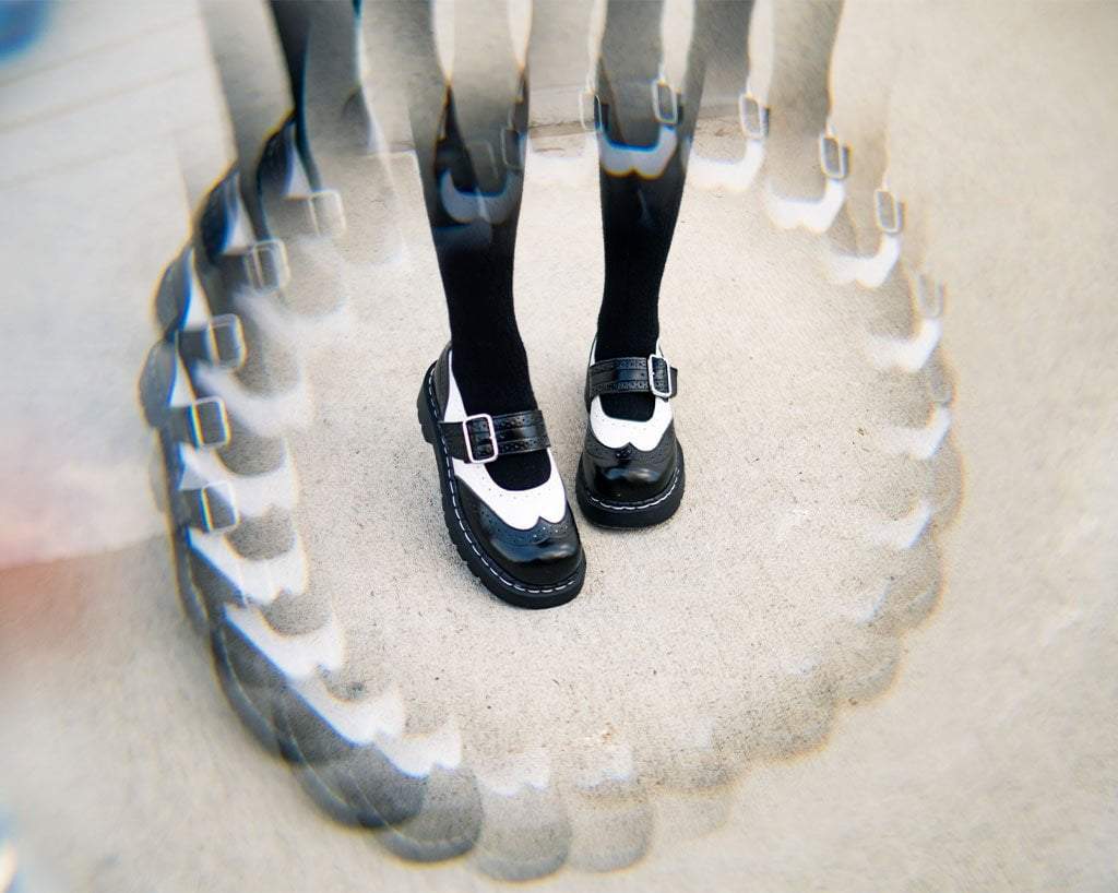 T1035 Black & White Brogue Mary Jane - T.U.K. Shoes