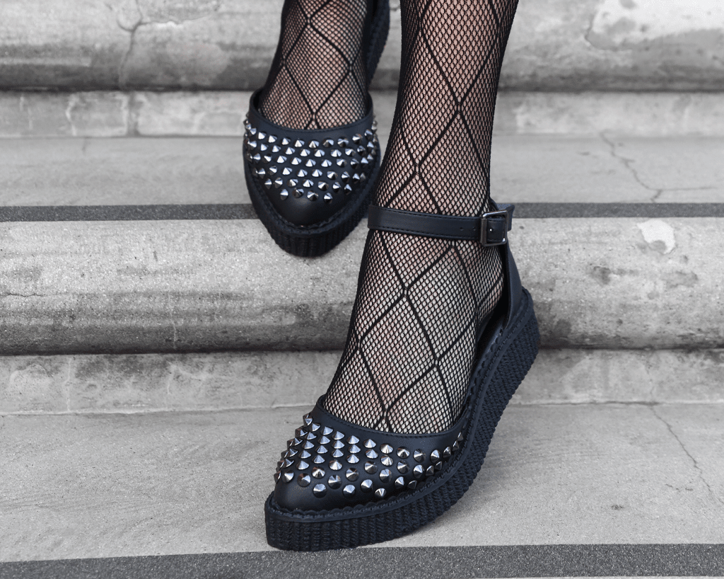 A9575L Black TUKskin™ Pointed Studded Sandal - T.U.K. Shoes