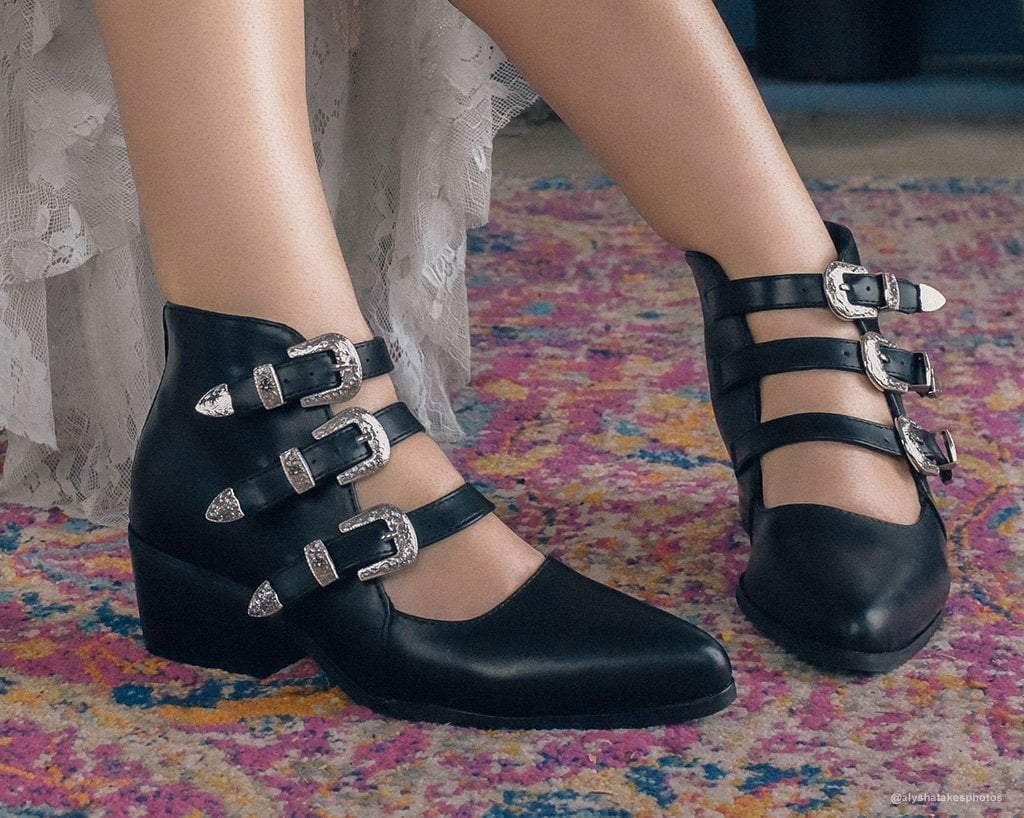 A9625L Black Western Buckle Block Heel - T.U.K. Shoes