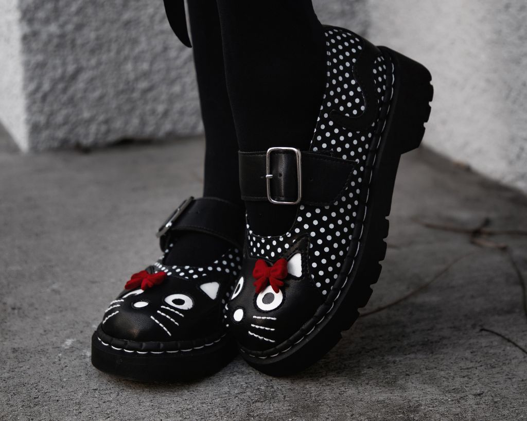 T2353 Black Polka Dot Kitty Mary Jane - T.U.K. Shoes