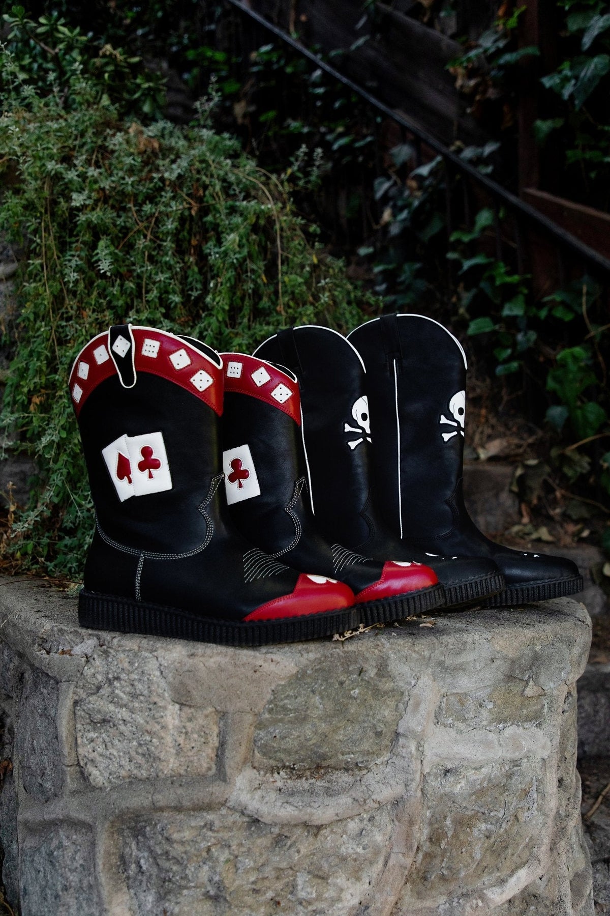 A3440 Black & Red Playing Cards Western Creeper Boot - T.U.K. Shoes