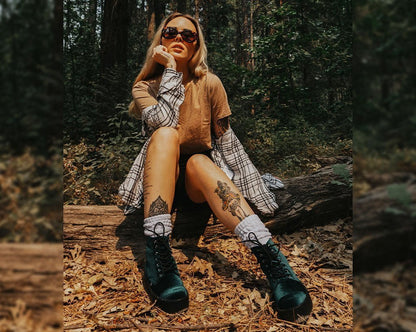 V9759L Green Velvet 7-Eye Viva Mondo Boot - T.U.K. Shoes