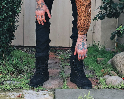 F9710 Black Suede 7-Eye Viva Low Boot - T.U.K. Shoes