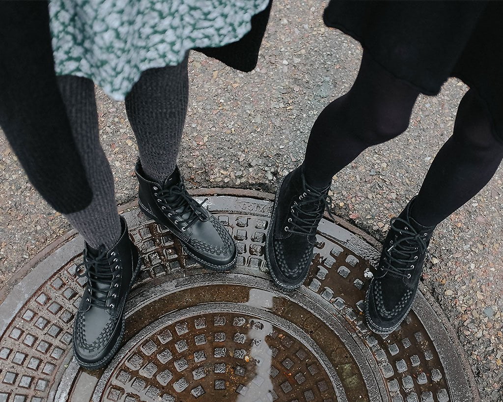 F9710 Black Suede 7-Eye Viva Low Boot - T.U.K. Shoes