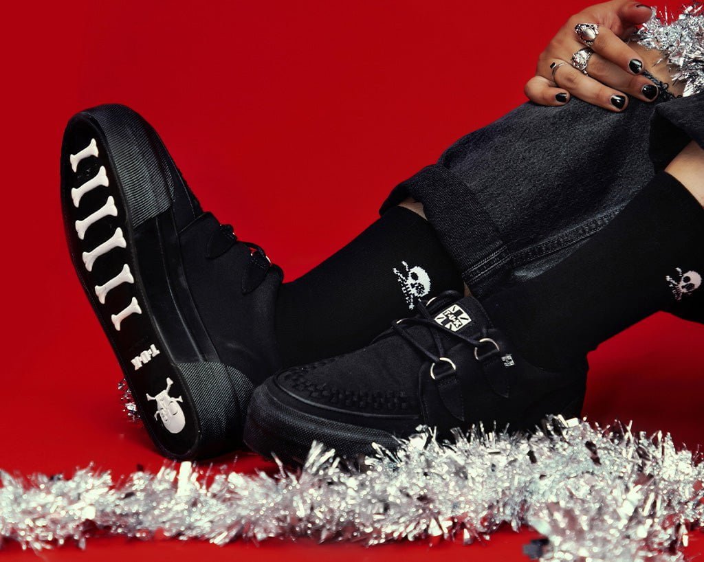 A3328 Black Canvas Interlace Platform Creeper Sneaker - T.U.K. Shoes