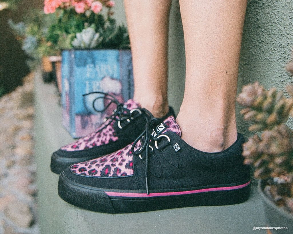 A9483 Black & Pink Leopard Sneaker - T.U.K. Shoes