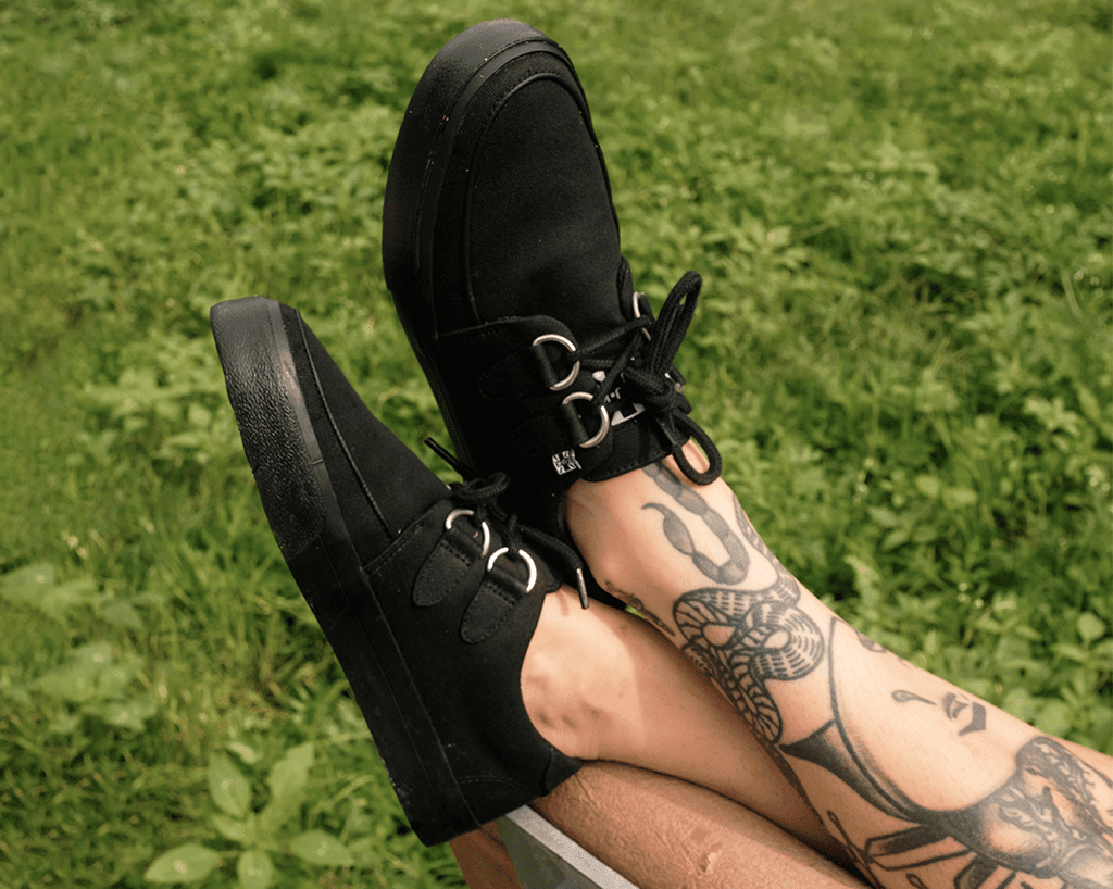 A9486 Black Basic Twill D-Ring Sneaker - T.U.K. Shoes