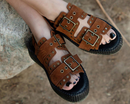 V3344L Brown Suede Flat Stud Viva Mondo Sandal - T.U.K. Shoes