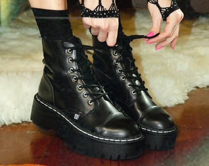 A9890 Black 7-Eye Double Decker Boot - T.U.K. Shoes