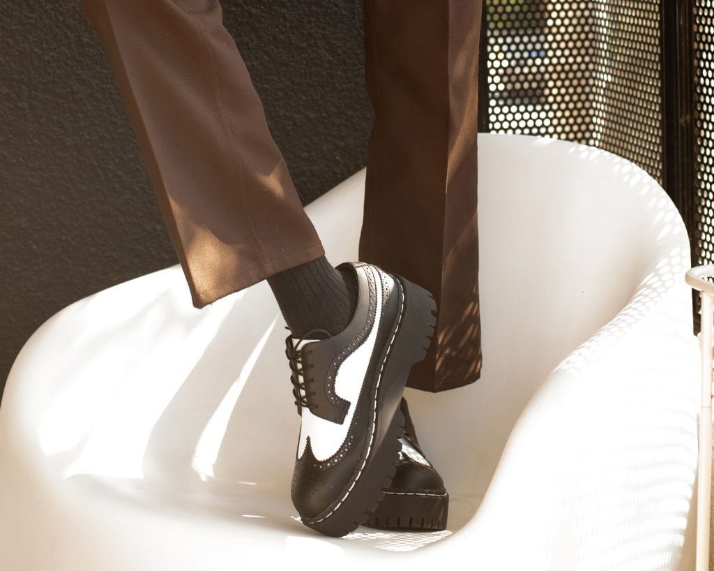 A9885 Black & White Double Decker Brogue - T.U.K. Shoes