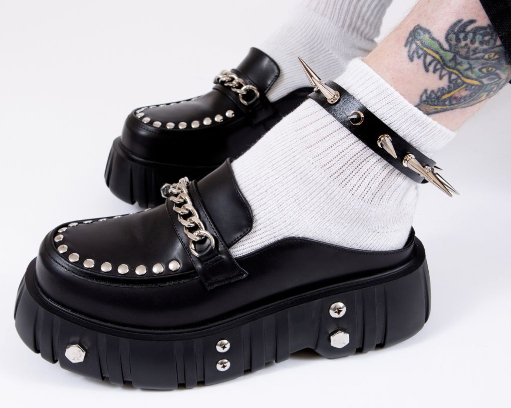A3380 Black TUKskin Chain Airship Mule - T.U.K. Shoes