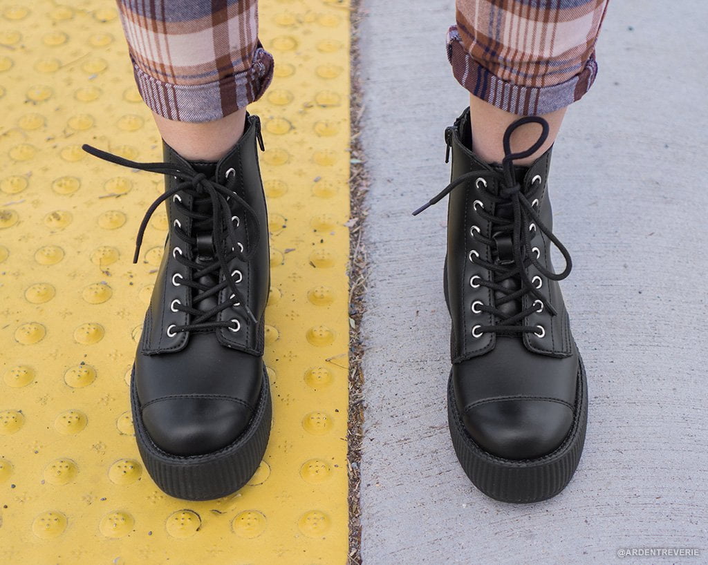 V9480L Black TUKskin™ Viva Mondo Boot - T.U.K. Shoes
