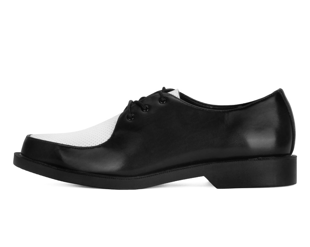 A3366 Black & White Pointed Jam Shoe - T.U.K. Shoes