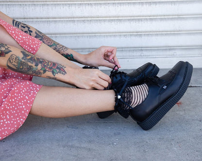 A8533 Black Leather Lace Up Pointed Creeper - T.U.K. Shoes