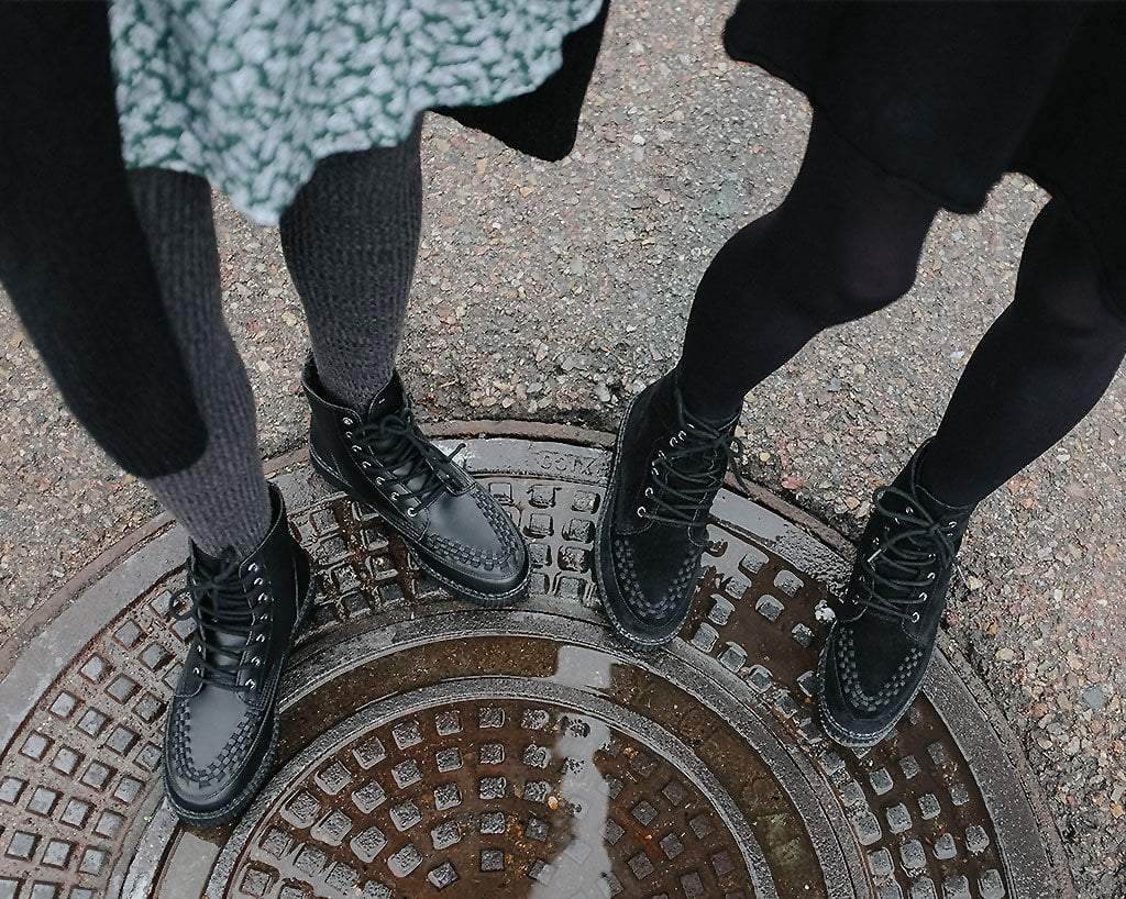 F9709 Black TUKskin™ 7-Eye Viva Low Boot - T.U.K. Shoes