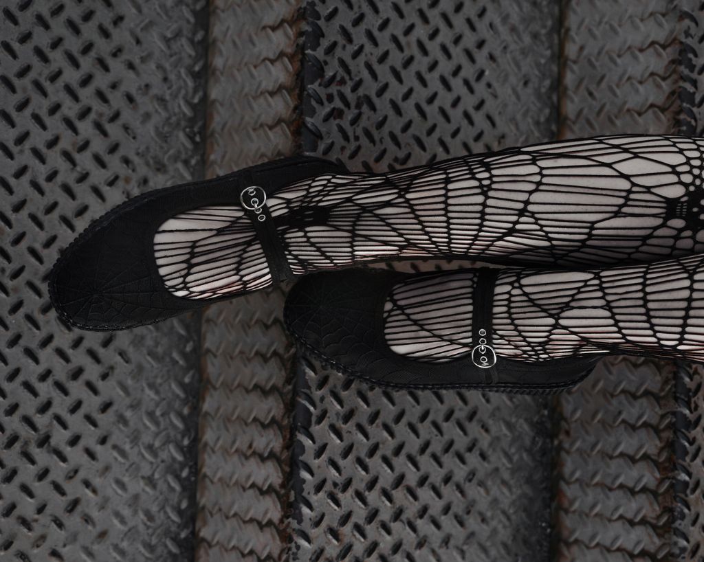 F3311L Black Mesh Web Viva Low Mary Jane - T.U.K. Shoes