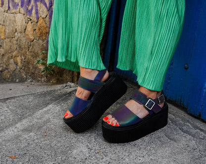 S3305L Midnight Chameleon Strato Sandal - T.U.K. Shoes