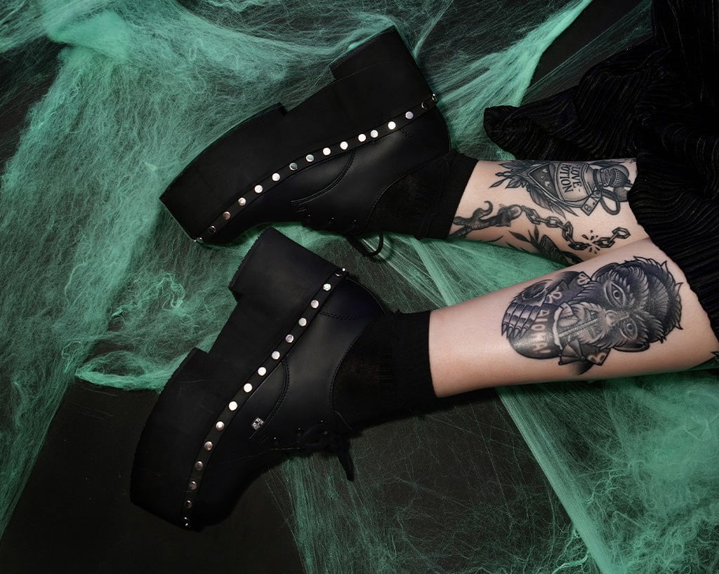 A3296 Black TUKskin Dino Flat Platform - T.U.K. Shoes