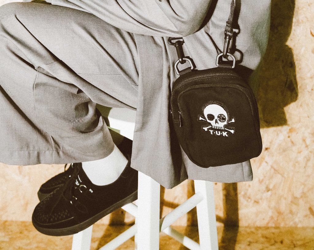 BG11 Black Canvas Crossbody Embroidered Bag BG11-OS - T.U.K. Shoes