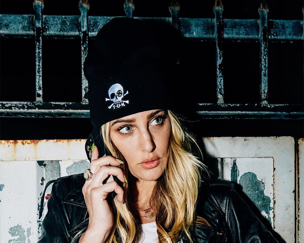 HT03-OS Black Skull Embroidery Beanie HT03-OS - T.U.K. Shoes