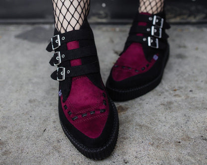 A3290 Black & Burgundy 3-Buckle Pointed Creeper Boot - T.U.K. Shoes