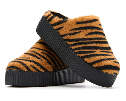 V3446L Tiger Stripe Faux Fur Creeper Mule - T.U.K. Shoes