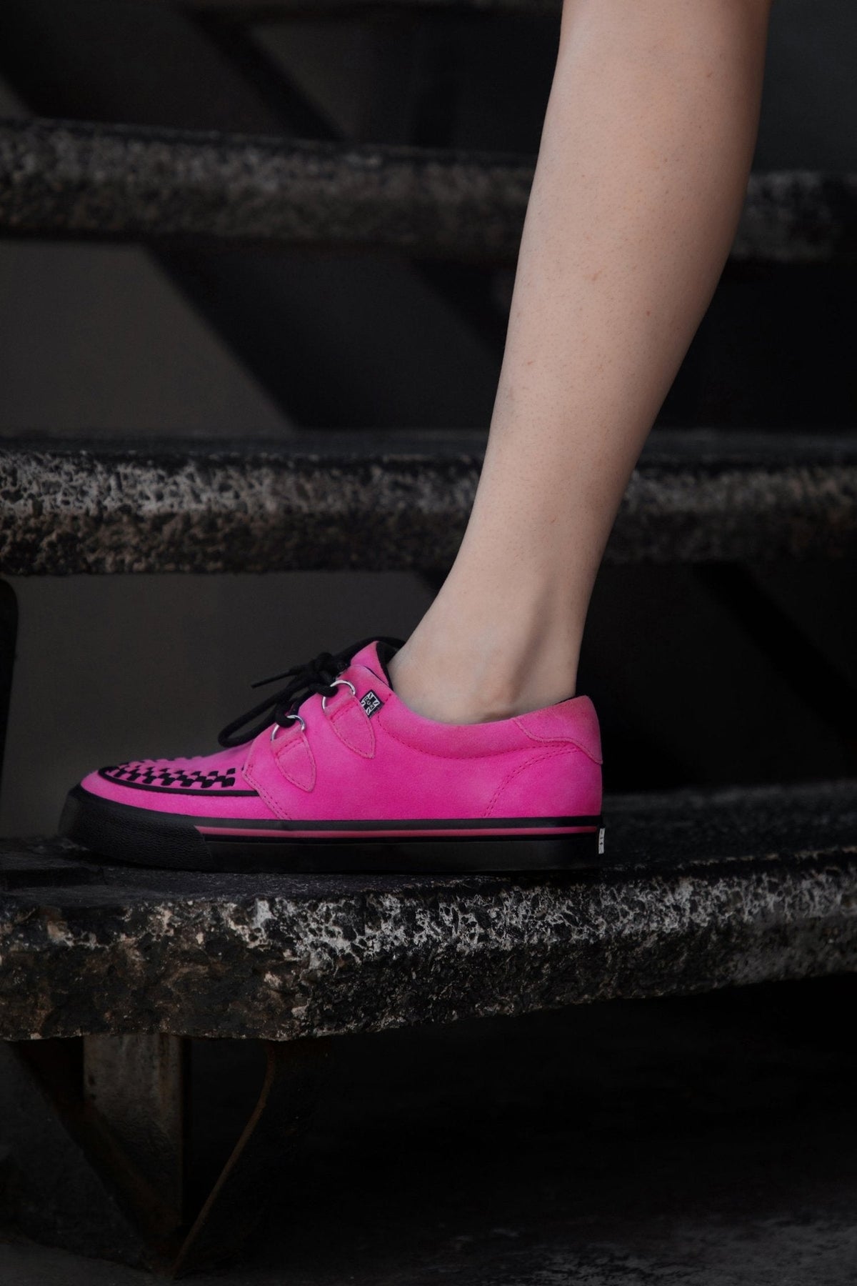 A3398 Neon Pink Suede Creeper Sneaker - T.U.K. Shoes
