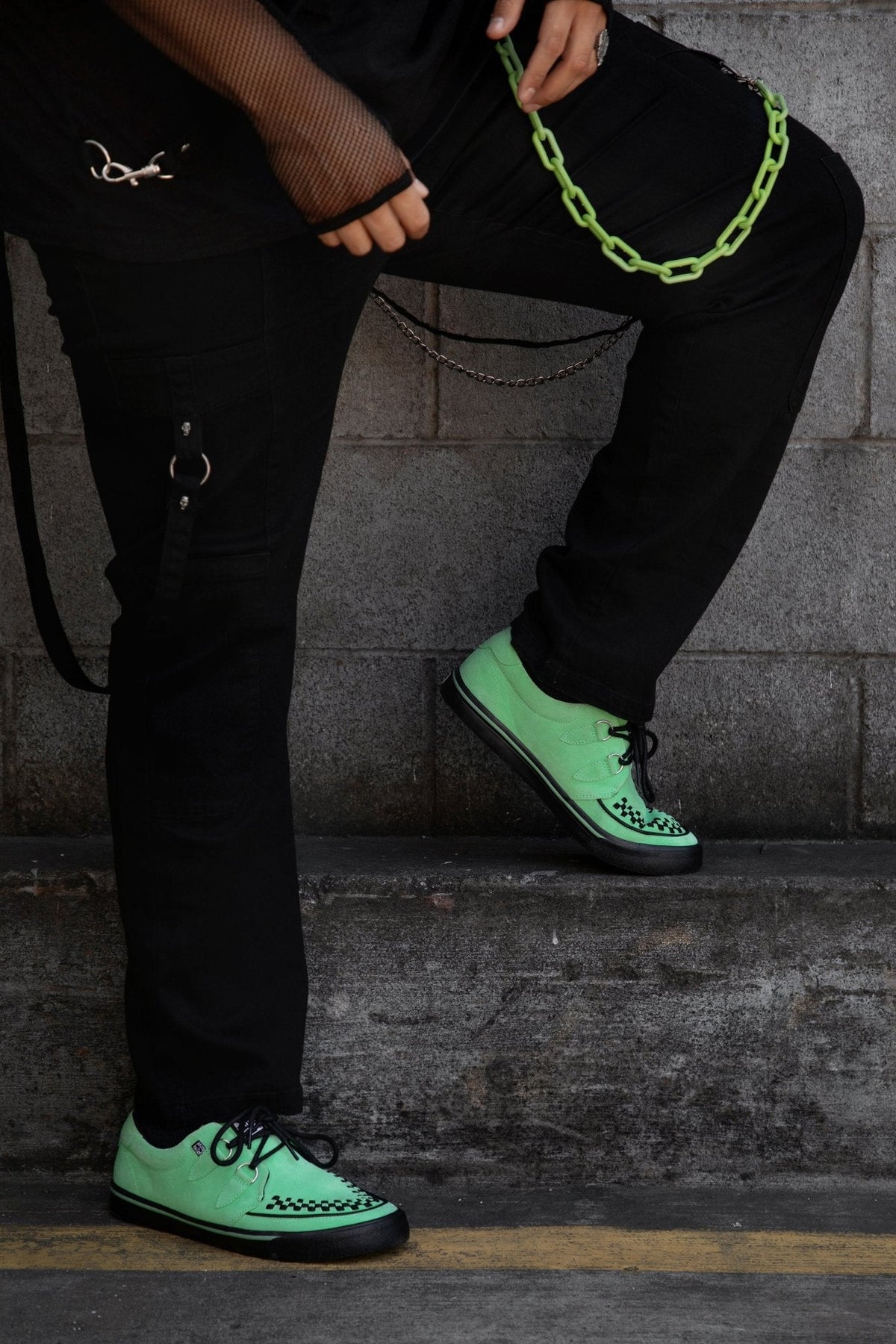 A3397 Neon Green Suede Creeper Sneaker - T.U.K. Shoes