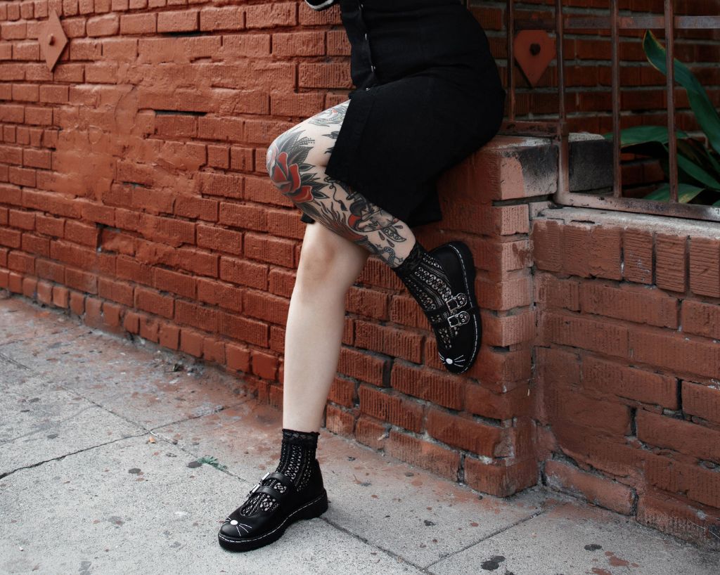 A3363L Black Leather 2-Buckle Kitty Mary Jane - T.U.K. Shoes