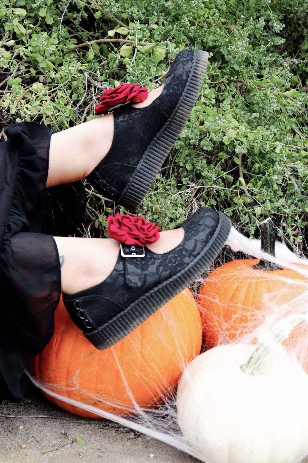 F3406L Black TUKskin Flower Lace Viva Low Mary Jane - T.U.K. Shoes