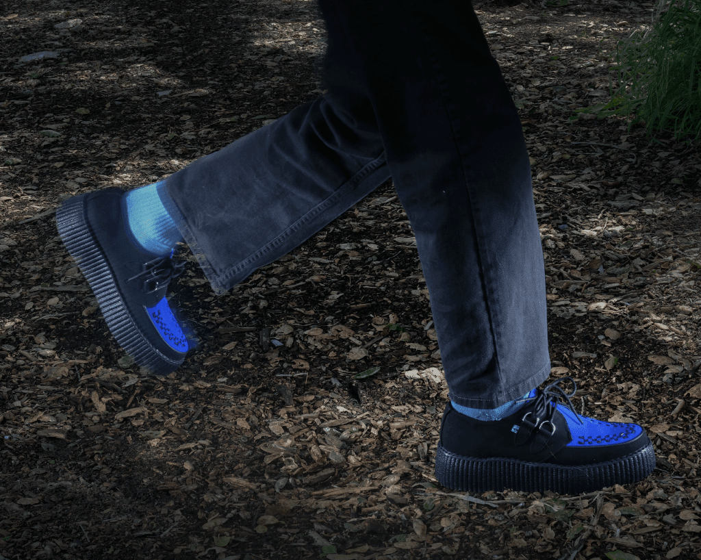 V3182 Black & Cobalt Blue Viva Mondo Creeper - T.U.K. Shoes