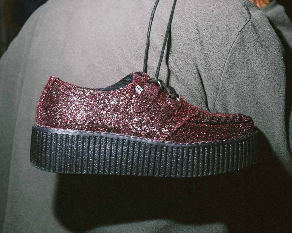 V3234 Burgundy Glitter Viva Mondo Creeper - T.U.K. Shoes