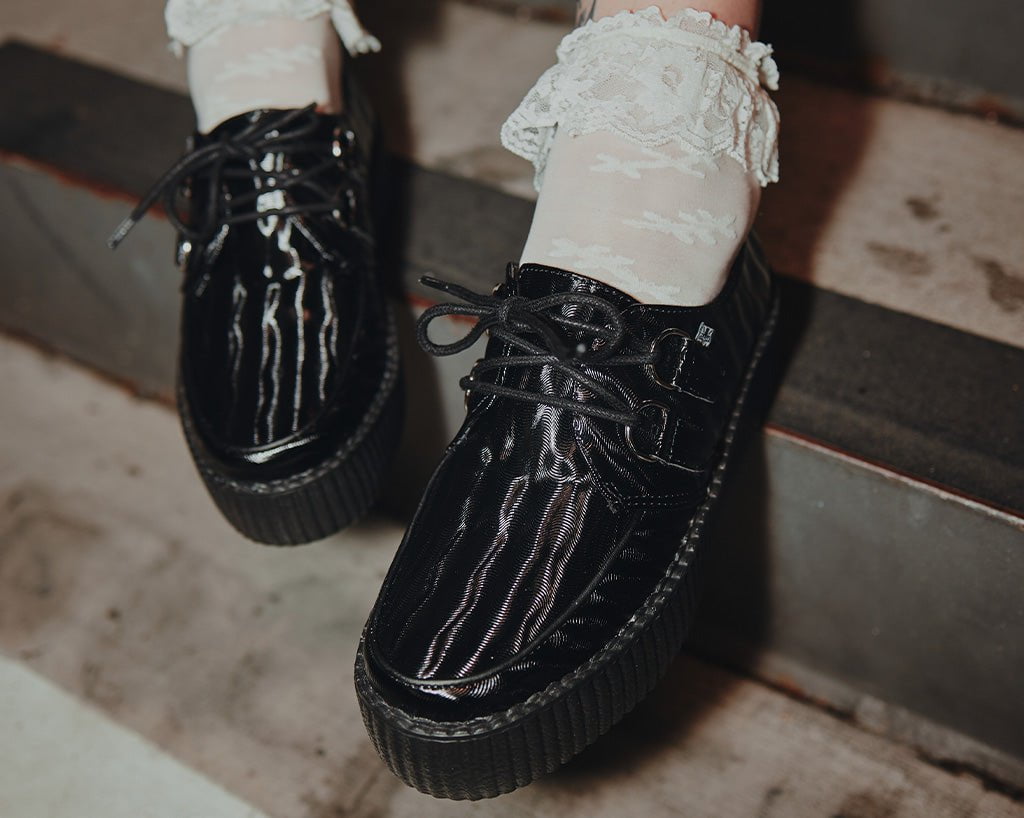 V3204 Black Wavy Patent Viva Mondo Creeper - T.U.K. Shoes