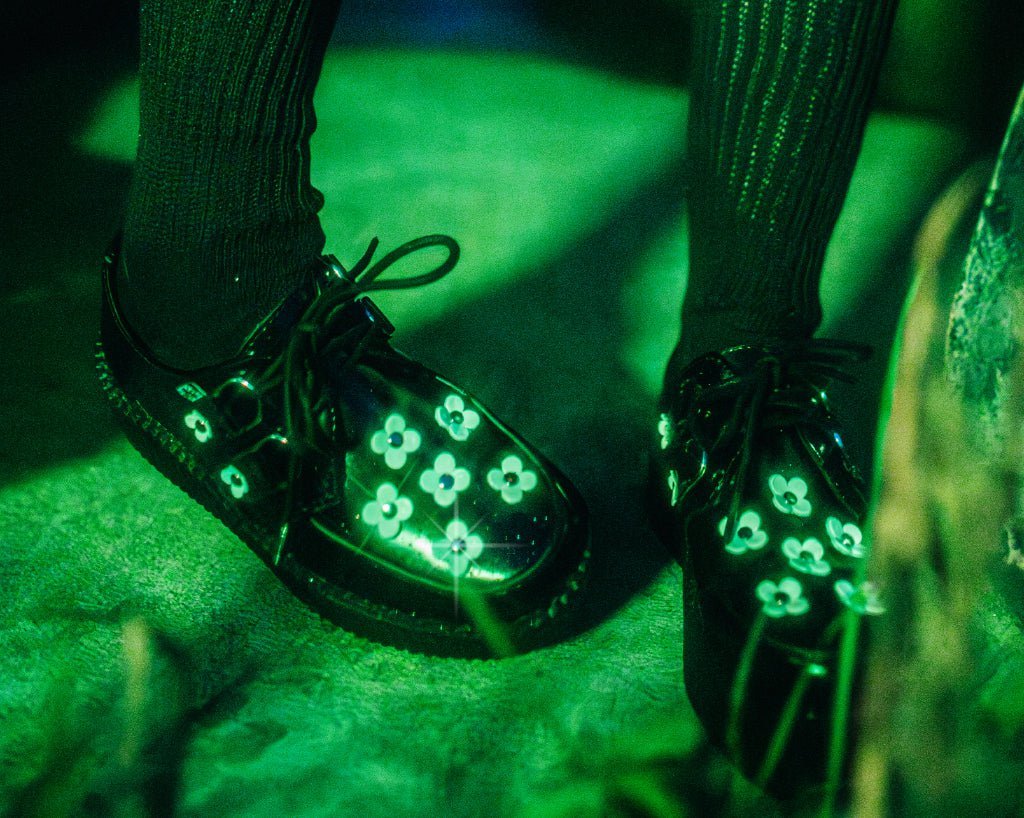 V8862 TUKskin™ Flower Viva Mondo Creepers - T.U.K. Shoes