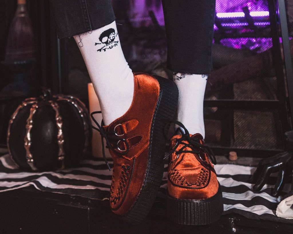 V3282 Burnt Orange Velvet Viva Mondo Creeper - T.U.K. Shoes