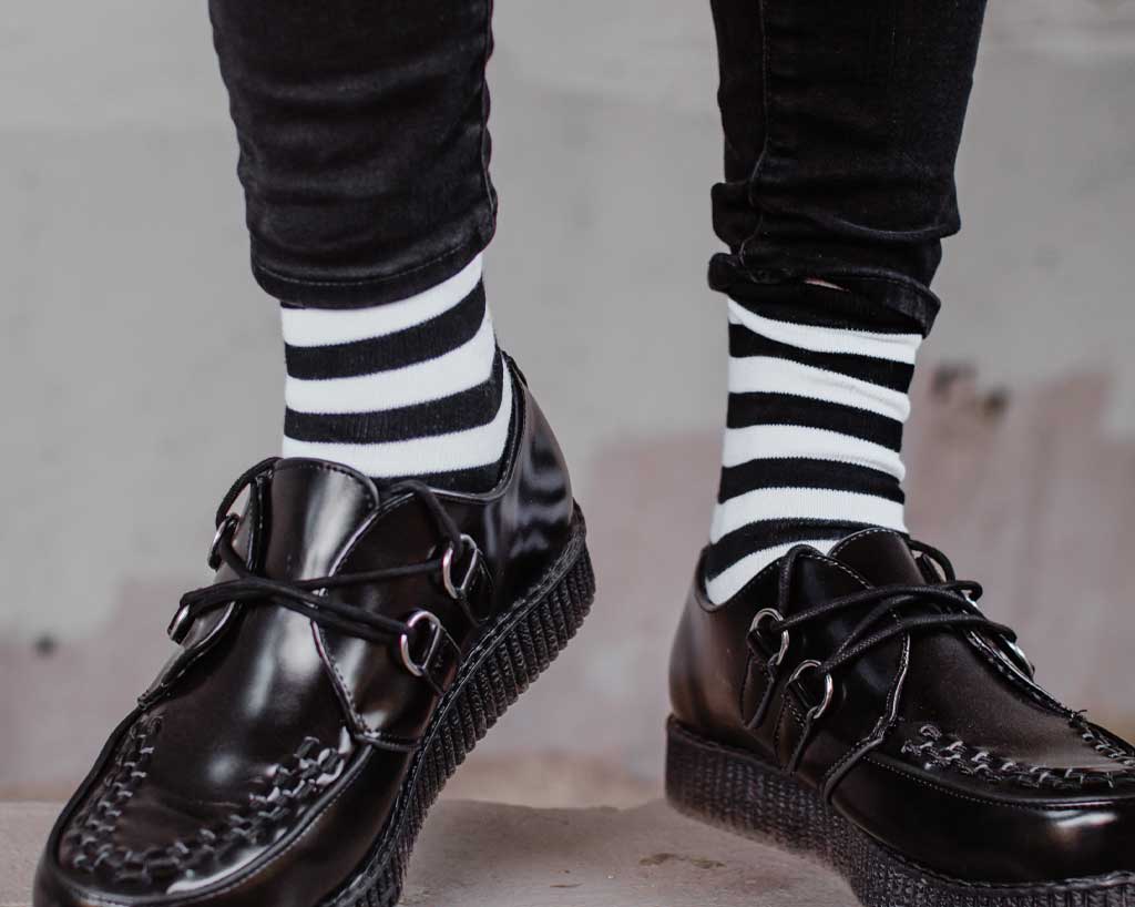 TSK1047 Black & White Stripe T.U.K. Women’s Sock TSK1047-OS - T.U.K. Shoes
